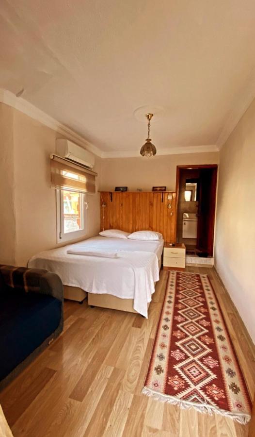 Pergamon Pension Bergama Zewnętrze zdjęcie